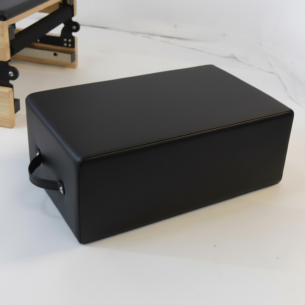 Oak Foldable Reformer in Black