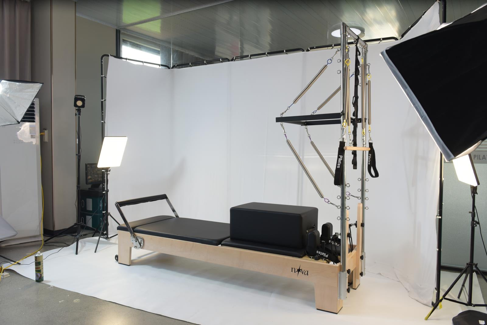 Luxury Inside Foot Bar Reformer with Tower