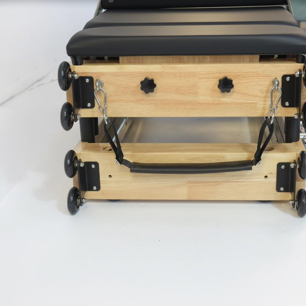 Oak Foldable Reformer in Black